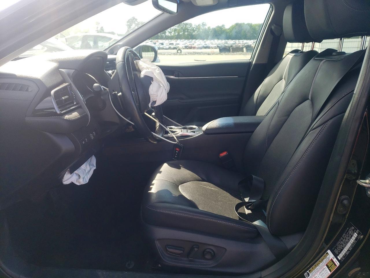 2020 Toyota Camry Xse - Image 7