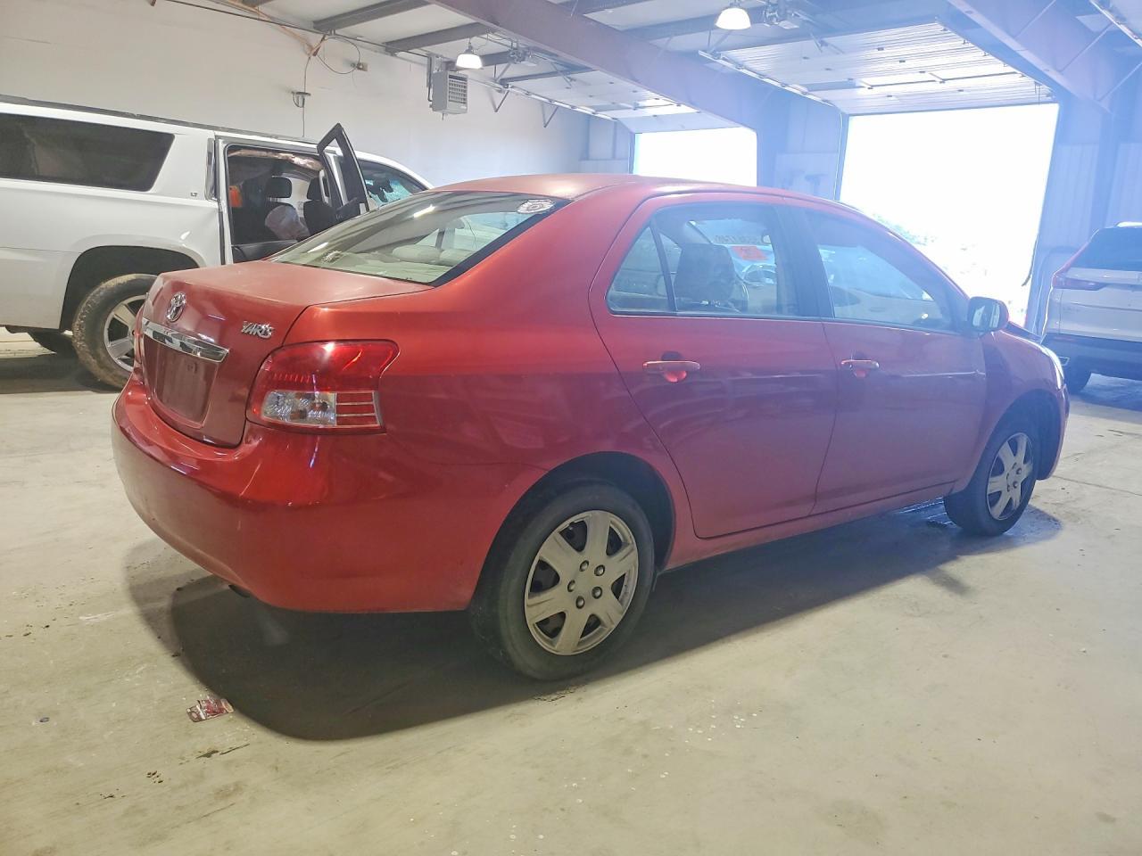 2009 Toyota Yaris Base - Image 3