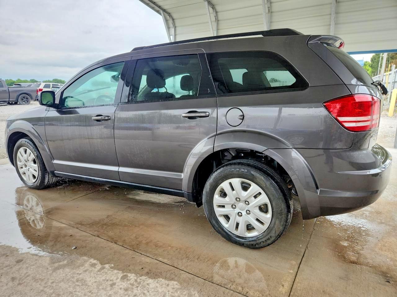2020 Dodge Journey Se - Image 2