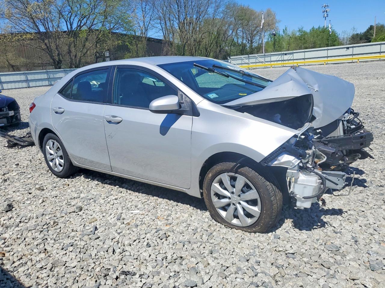 2016 Toyota Corolla Le - Image 4