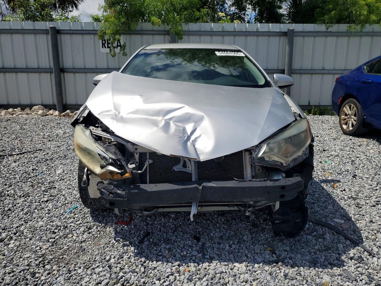 2015 Toyota Corolla Le - Фото 5