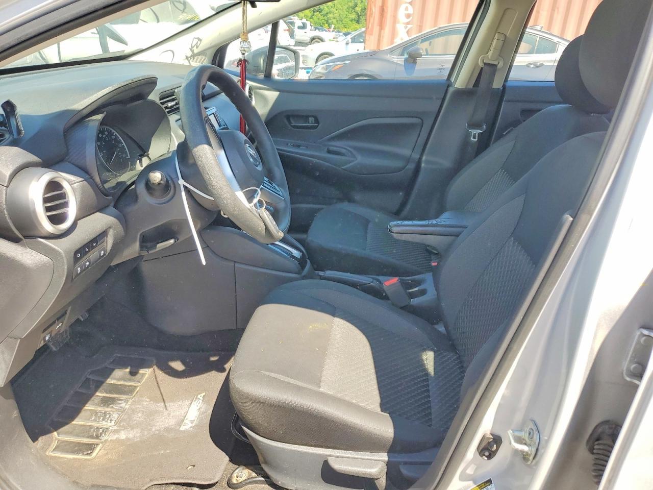 2020 Nissan Versa S - Image 7