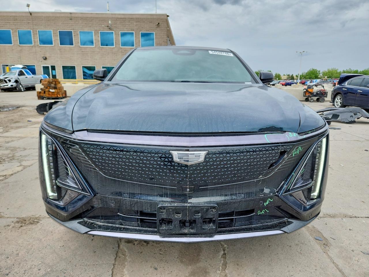 2024 Cadillac Lyriq Sport - Image 5