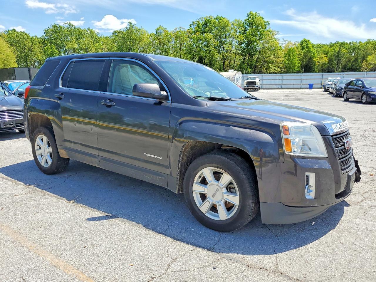 2013 GMC Terrain Sle - Image 4
