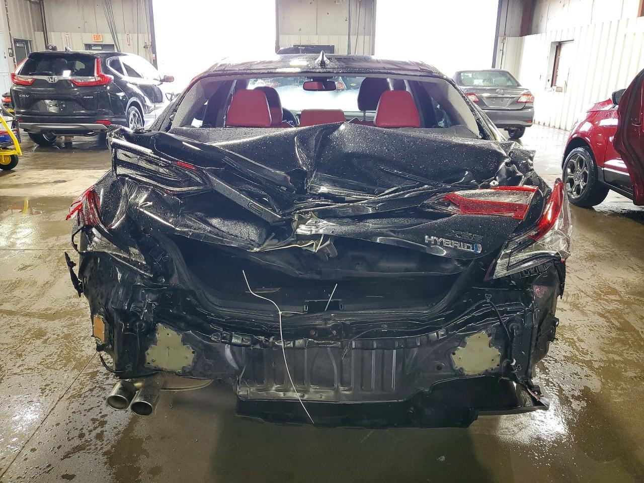 2022 Toyota Camry Xse - Фото 6