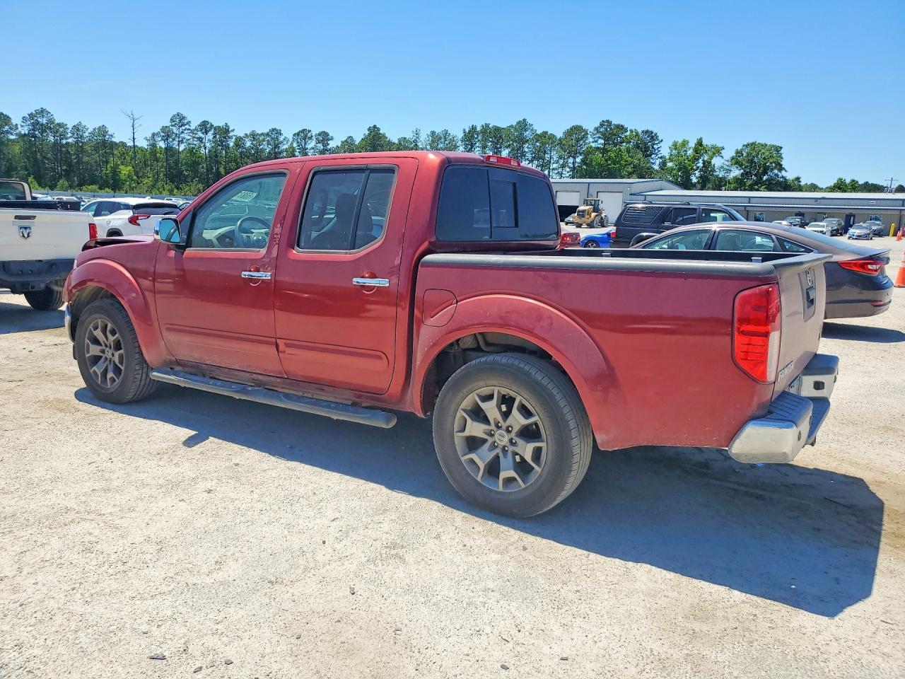 2019 Nissan Frontier Sl - Фото 2