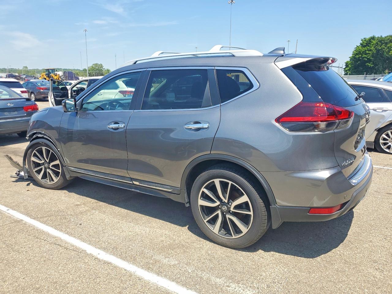 2019 Nissan Rogue Sl - Image 2