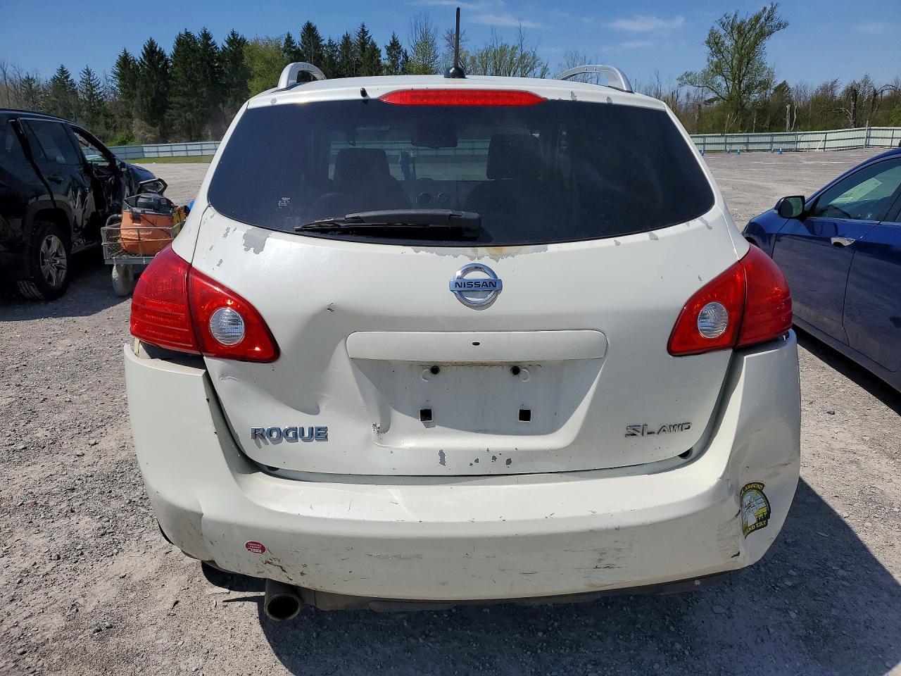 2010 Nissan Rogue S - Image 6