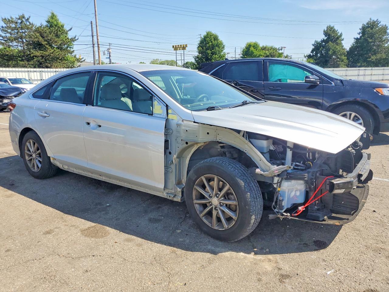 2018 Hyundai Sonata Se - Фото 4