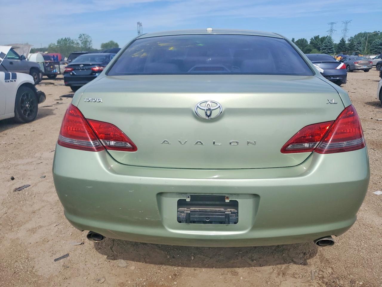 2010 Toyota Avalon Xl - Фото 6