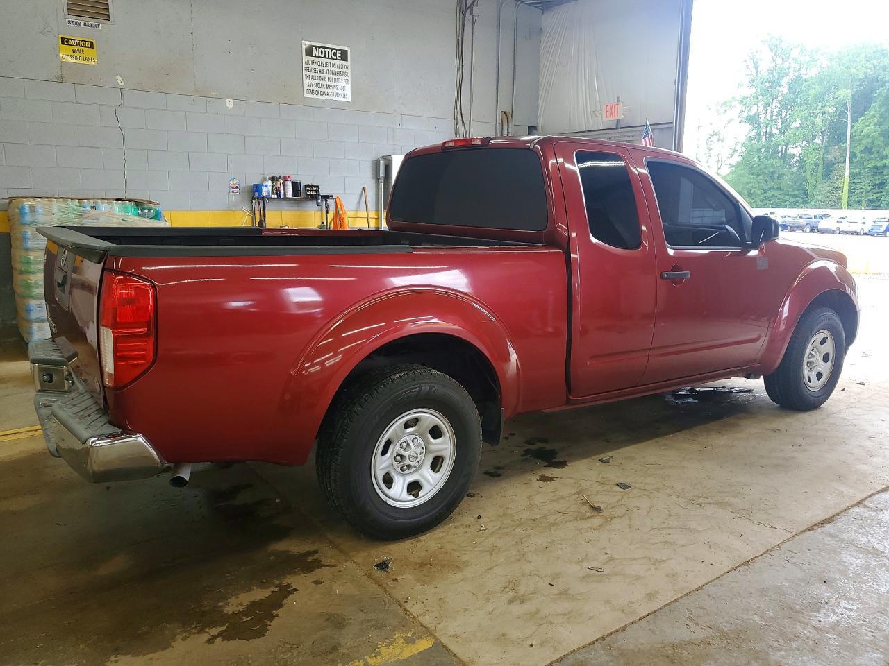 2014 Nissan Frontier S - Image 3