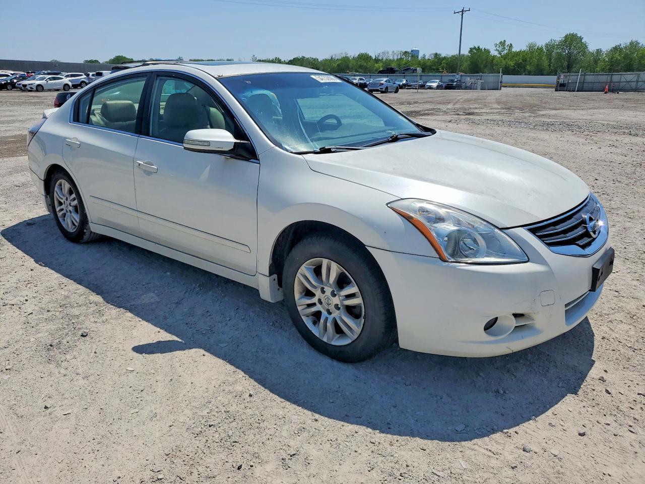 2010 Nissan Altima Base/S - Фото 4