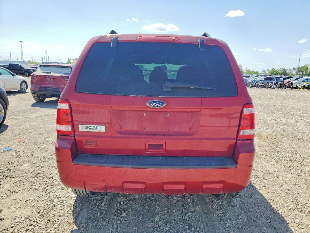 2010 Ford Escape Xlt - Image 6