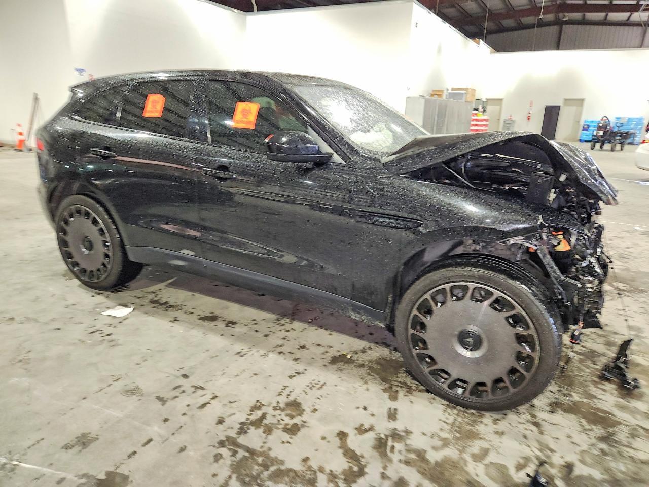 2017 Jaguar F-Pace Premium - Фото 4