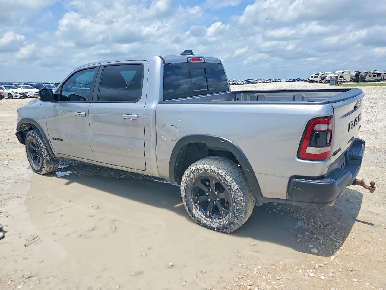 2022 Ram 1500 - Фото 2