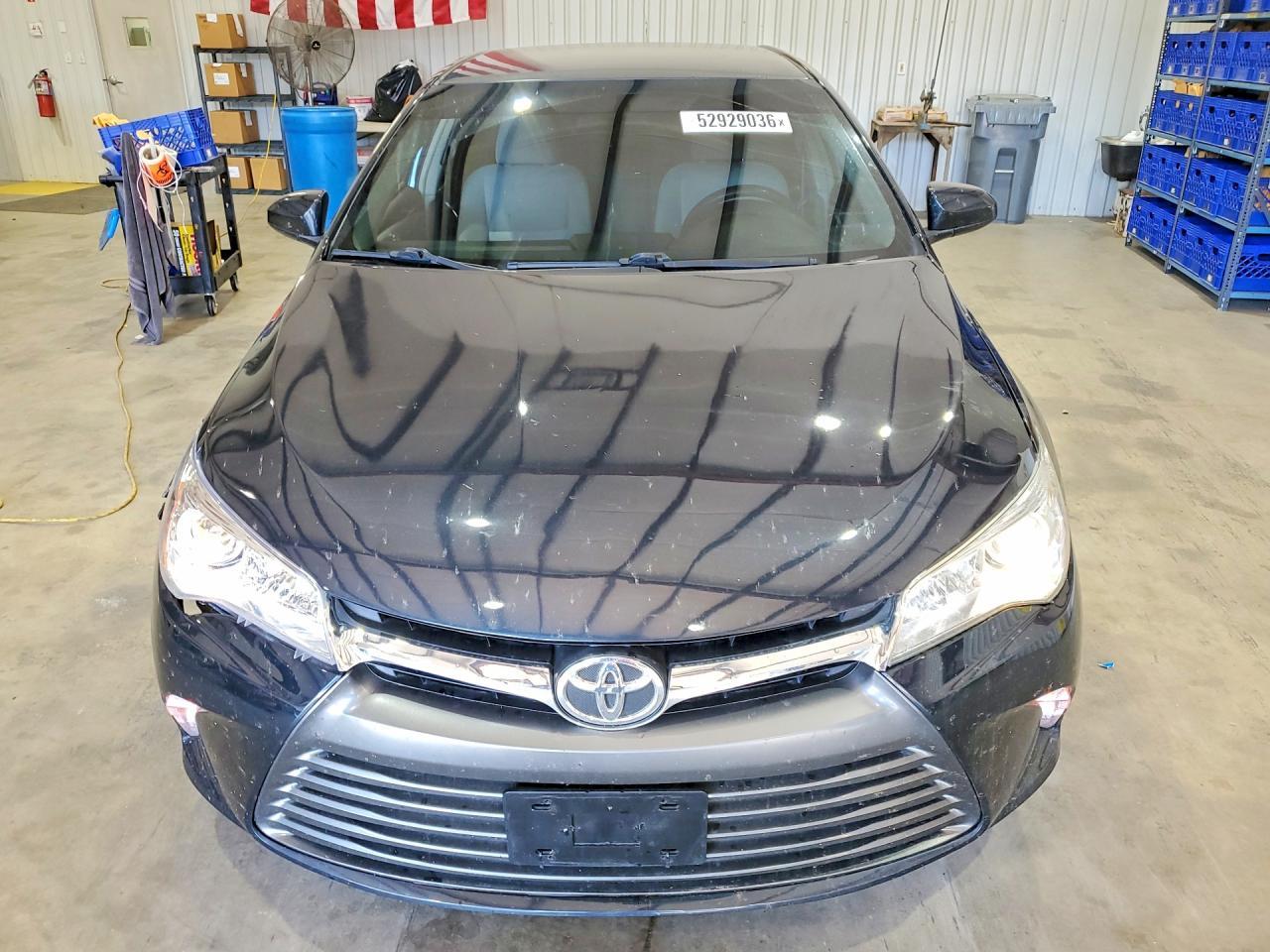 2016 Toyota Camry Le - Фото 5