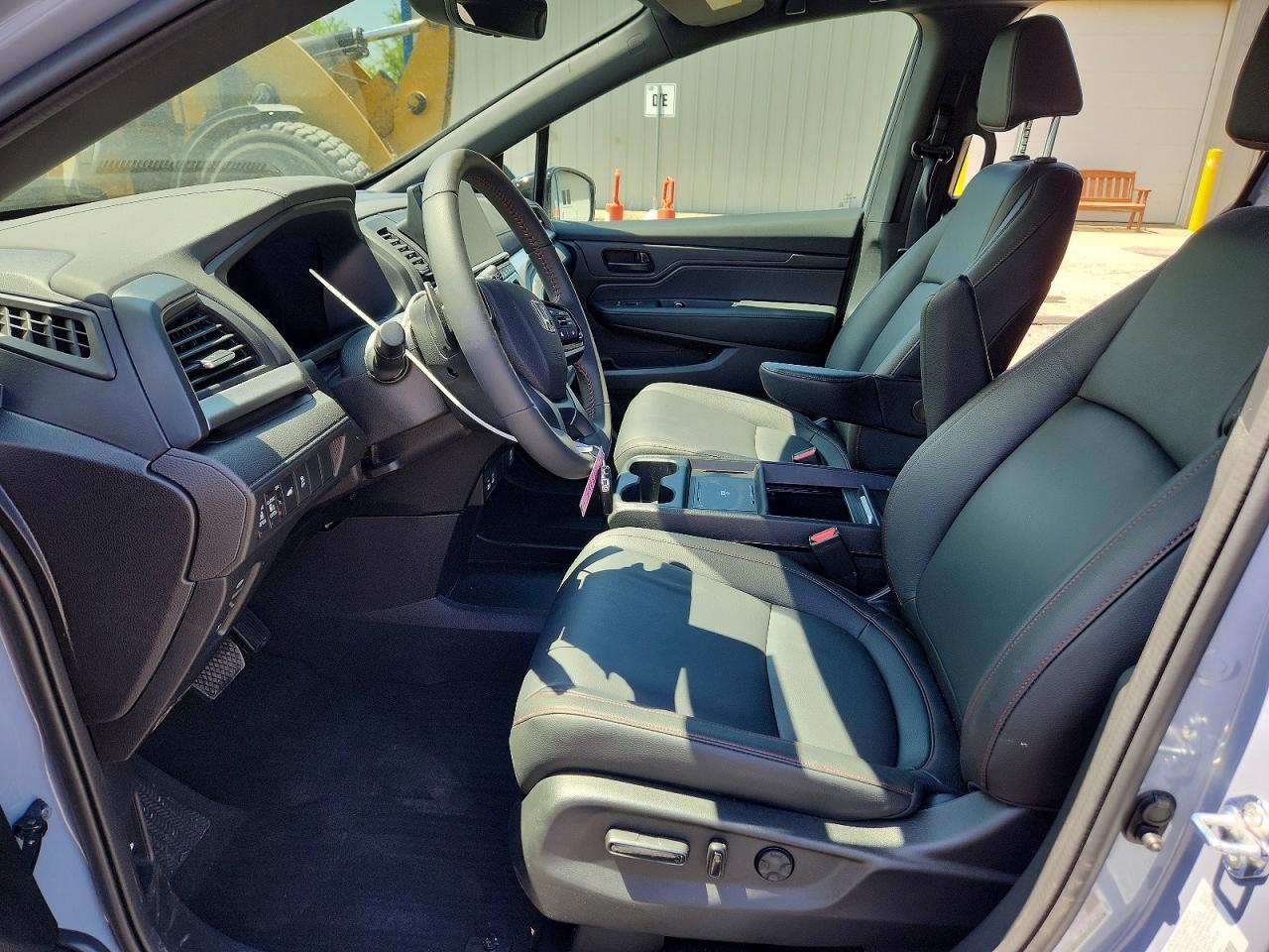 2026 Honda Odyssey Sport-L - Фото 7
