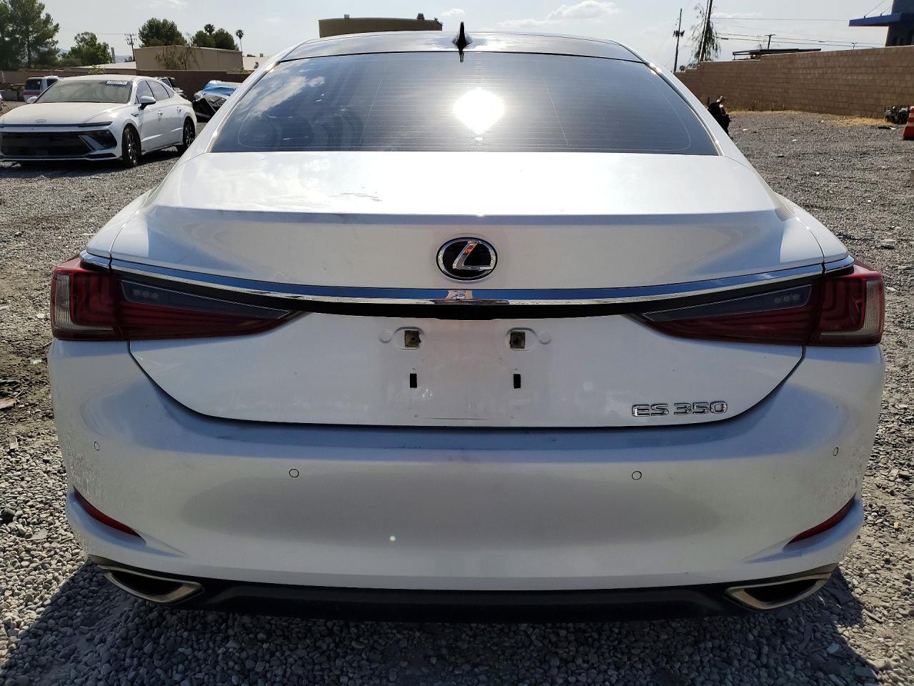 2020 Lexus Es 350 - Фото 6