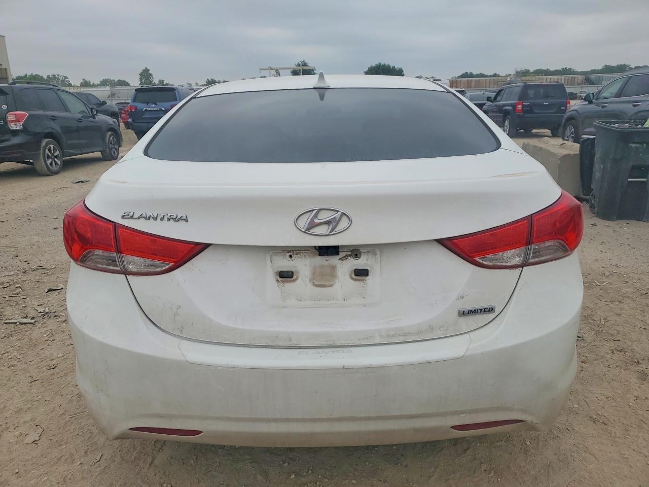 2013 Hyundai Elantra Limited - Фото 6