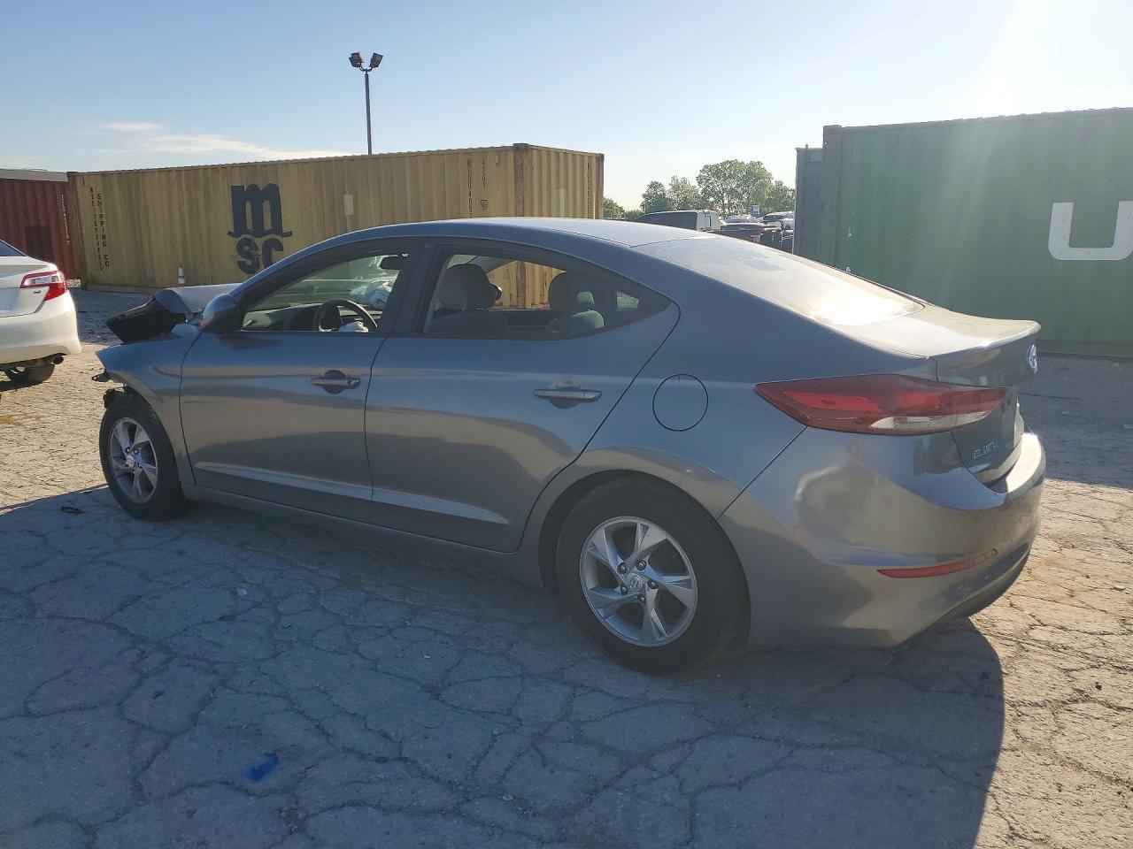 2018 Hyundai Elantra Se - Image 2