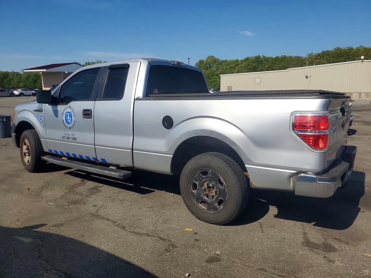 2012 Ford F150 Super Cab - Image 2