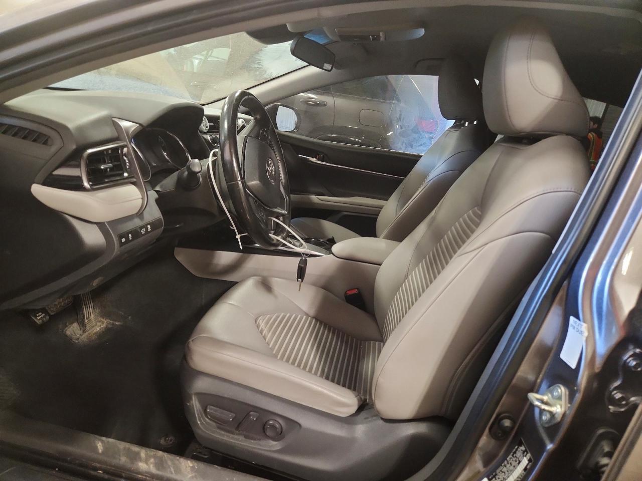 2019 Toyota Camry Se - Фото 7