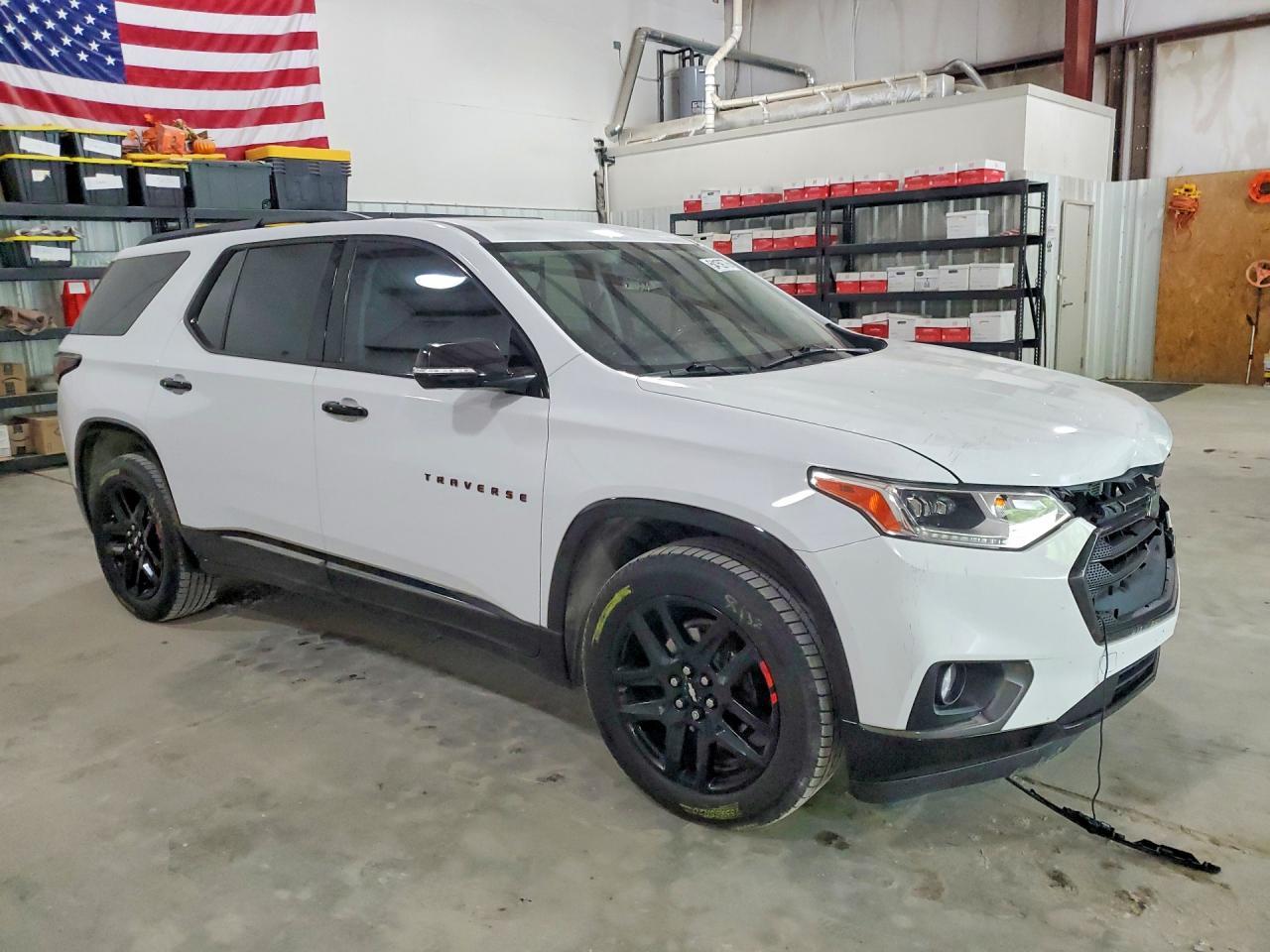 2018 Chevrolet Traverse Premier - Image 4