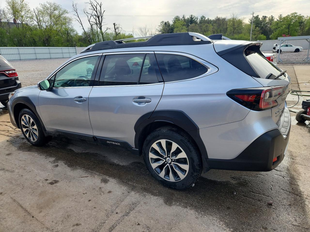 2024 Subaru Outback Touring - Фото 2