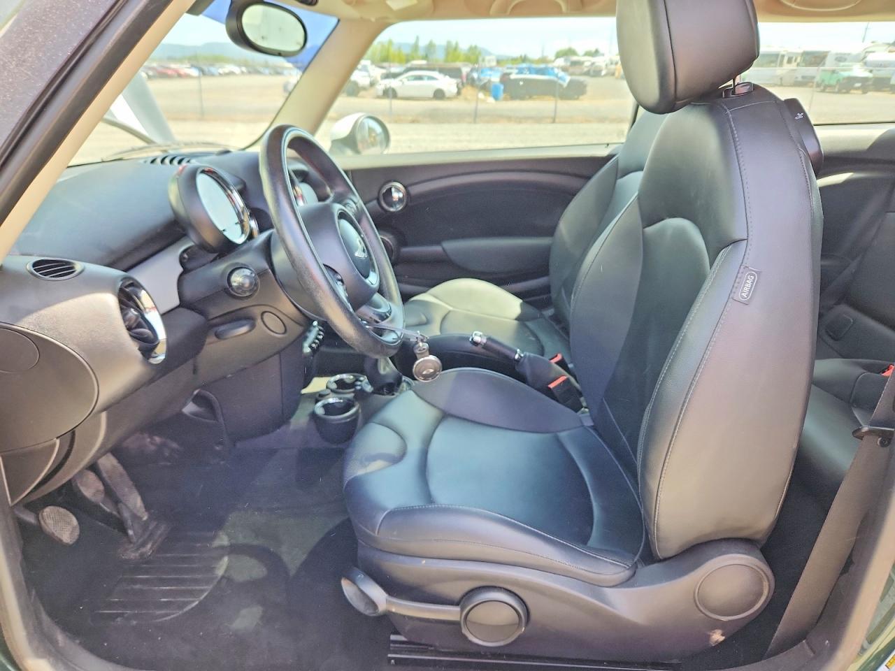 2012 Mini Cooper - Image 7