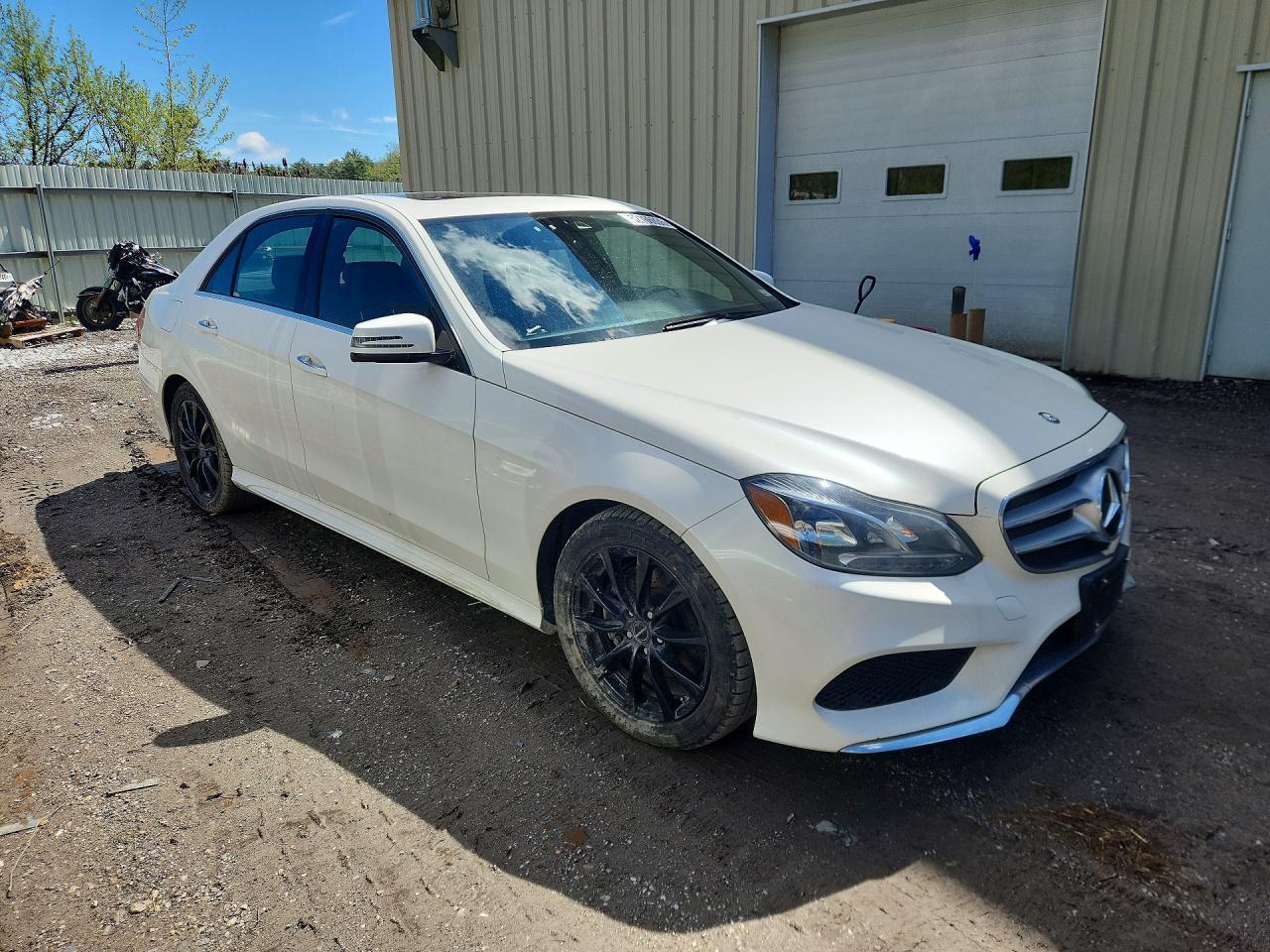 2014 Mercedes-Benz E 350 4Matic - Фото 4