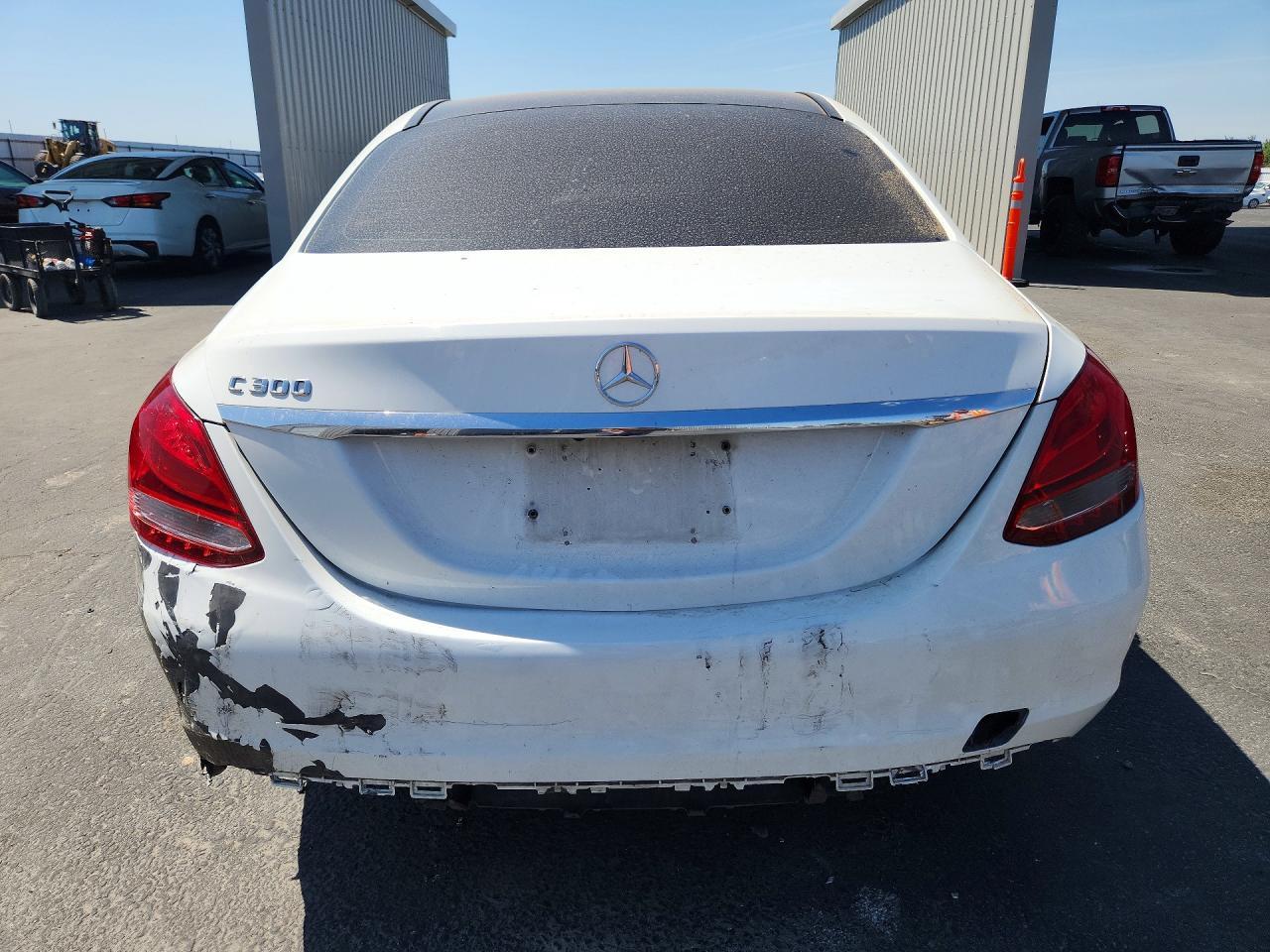 2016 Mercedes-Benz C 300 - Image 6