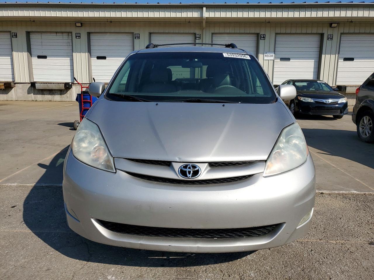 2008 Toyota Sienna Xle - Фото 5