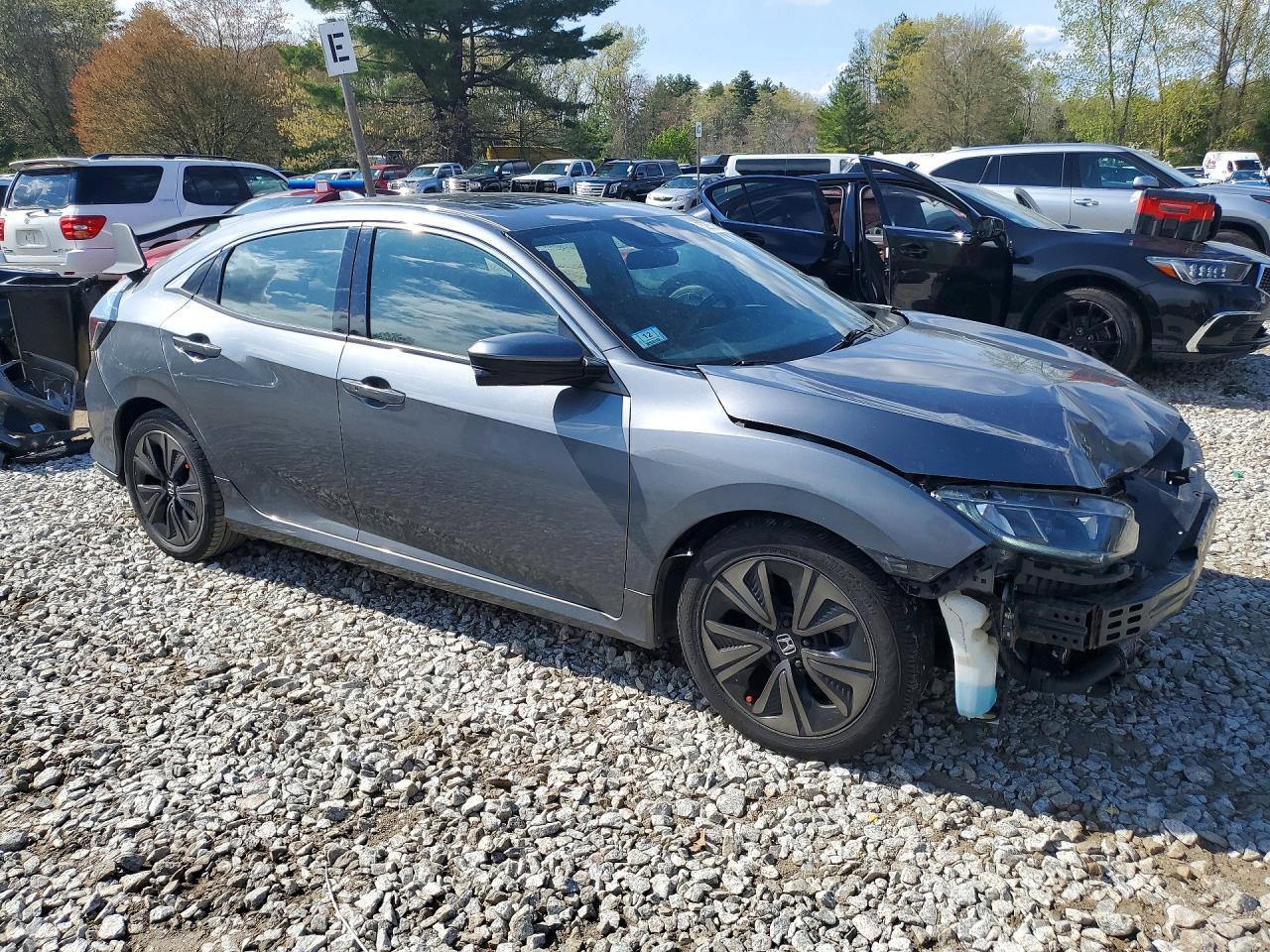 2018 Honda Civic Ex - Image 4