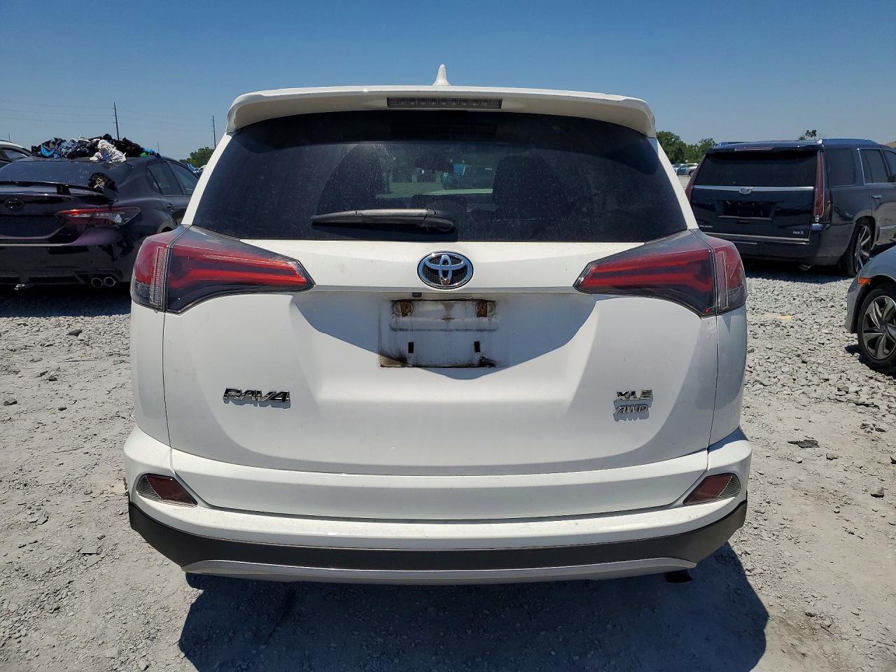 2018 Toyota Rav4 Xle - Фото 6