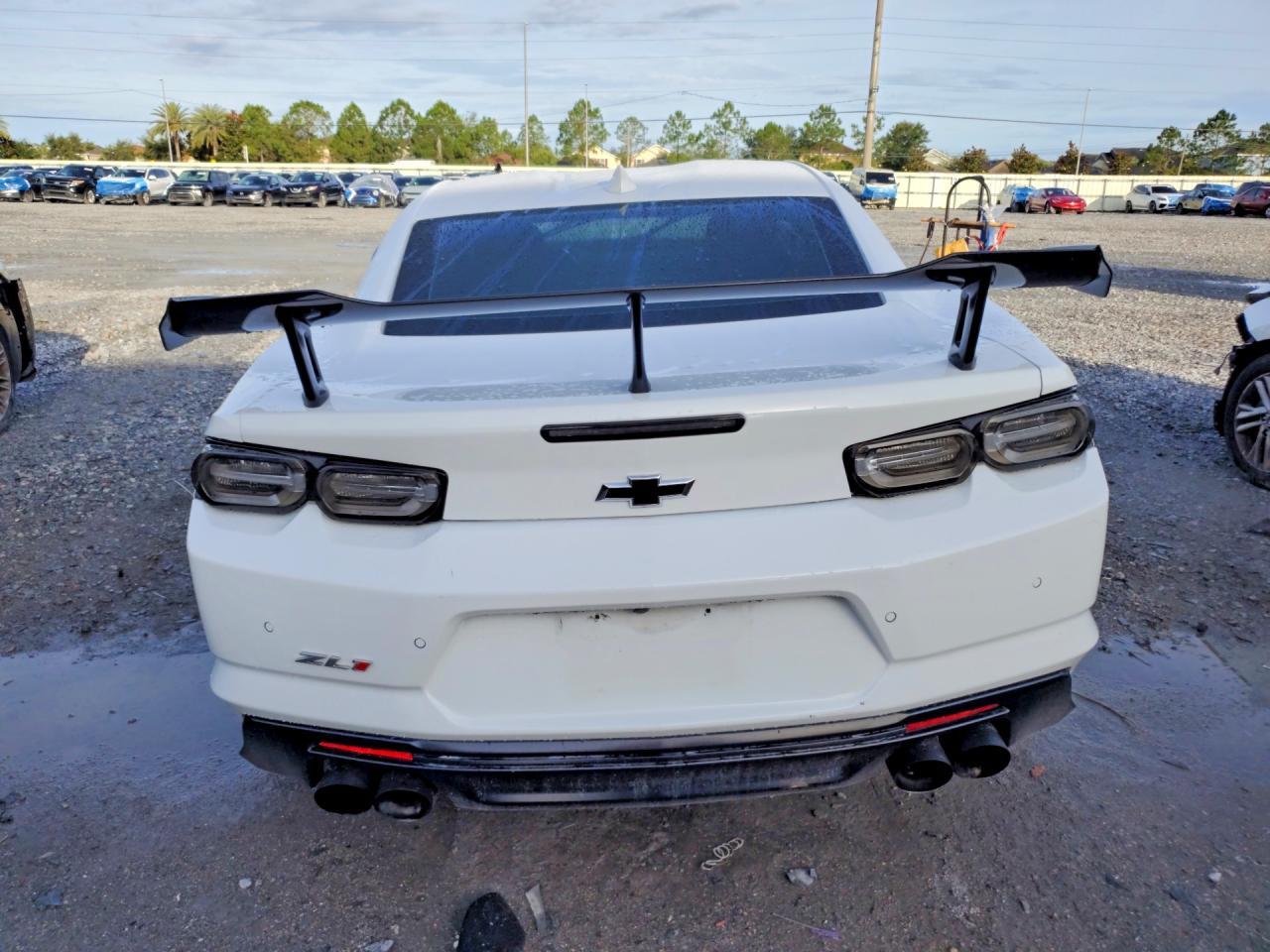 2020 Chevrolet Camaro Zl1 - Image 6