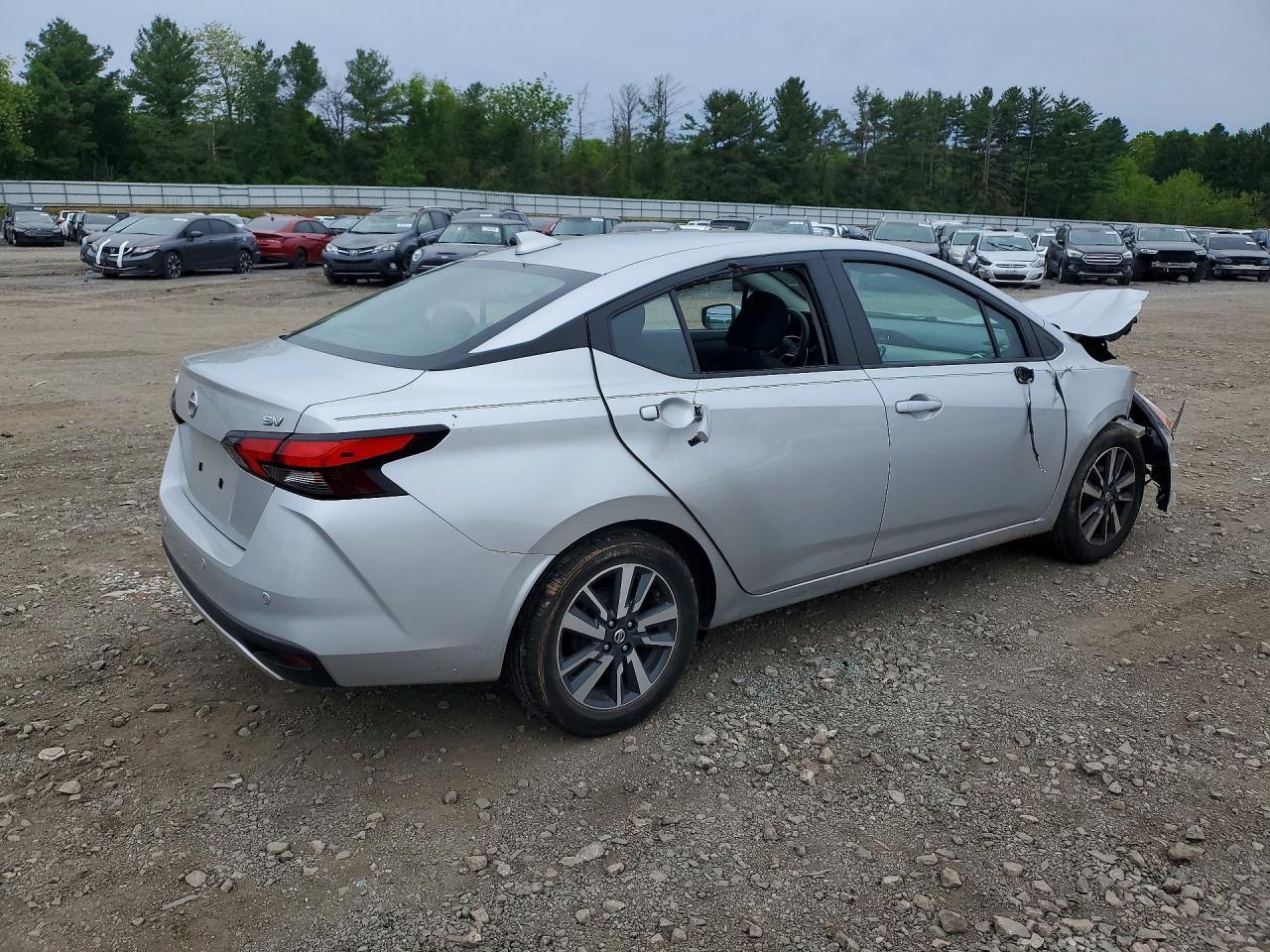 2021 Nissan Versa Sv - Фото 3