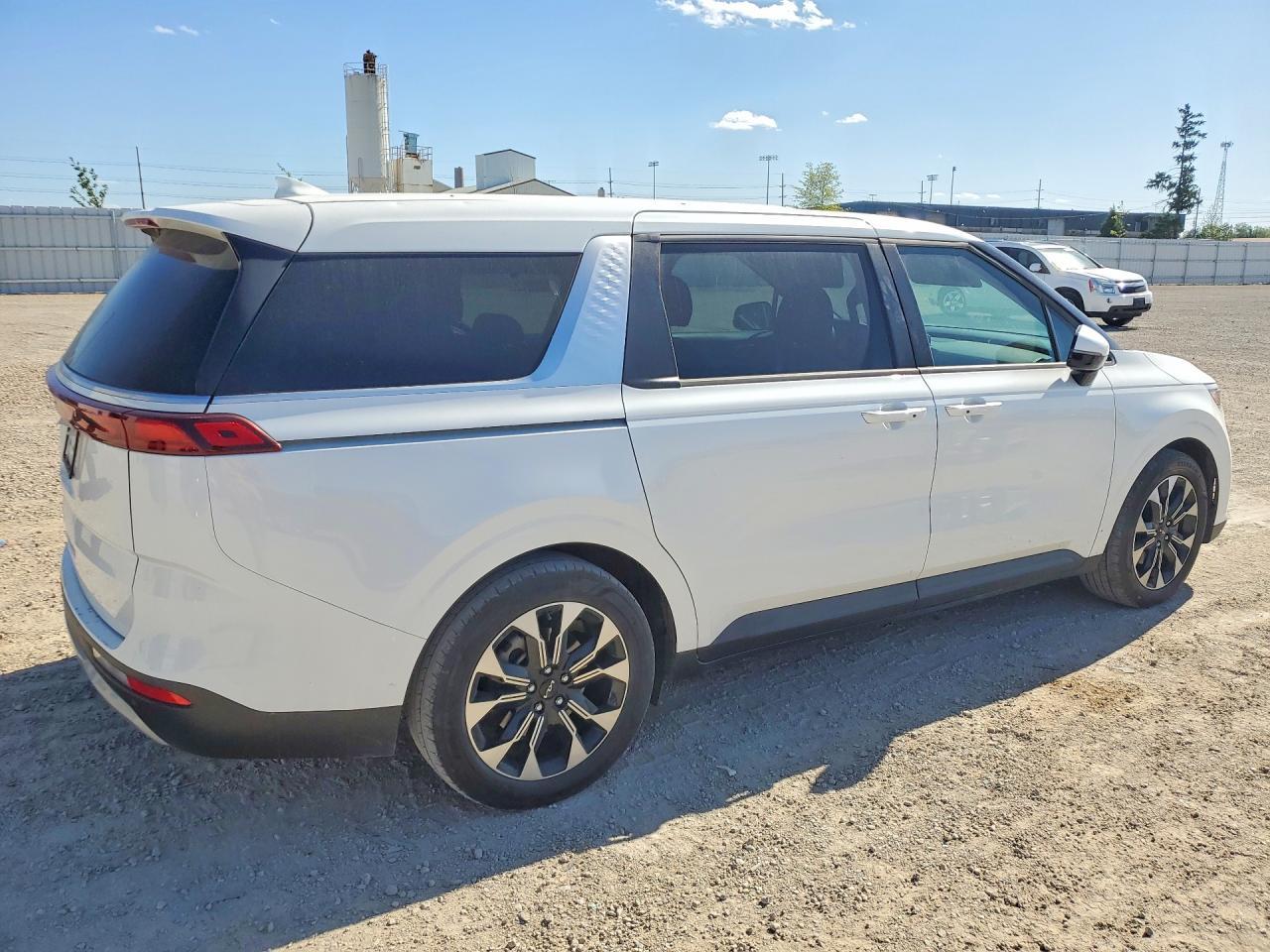 2024 Kia Carnival Ex - Фото 3