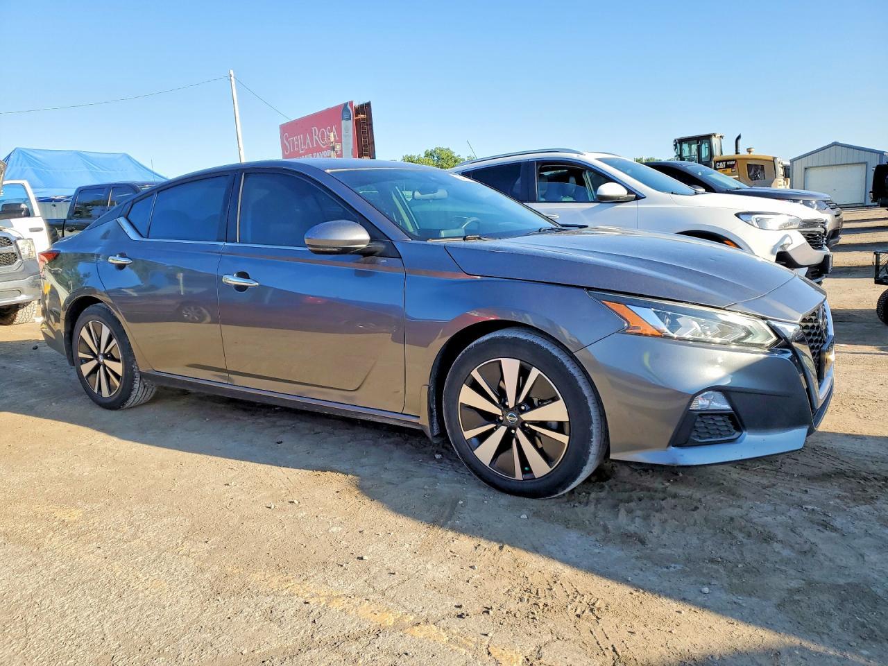2021 Nissan Altima Sv - Image 4