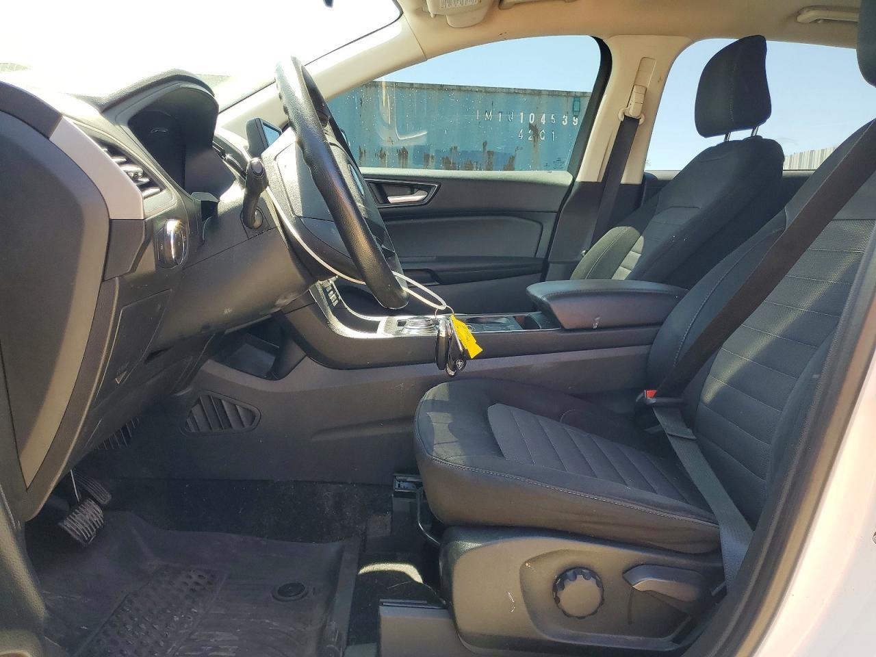 2022 Ford Edge Se - Фото 7