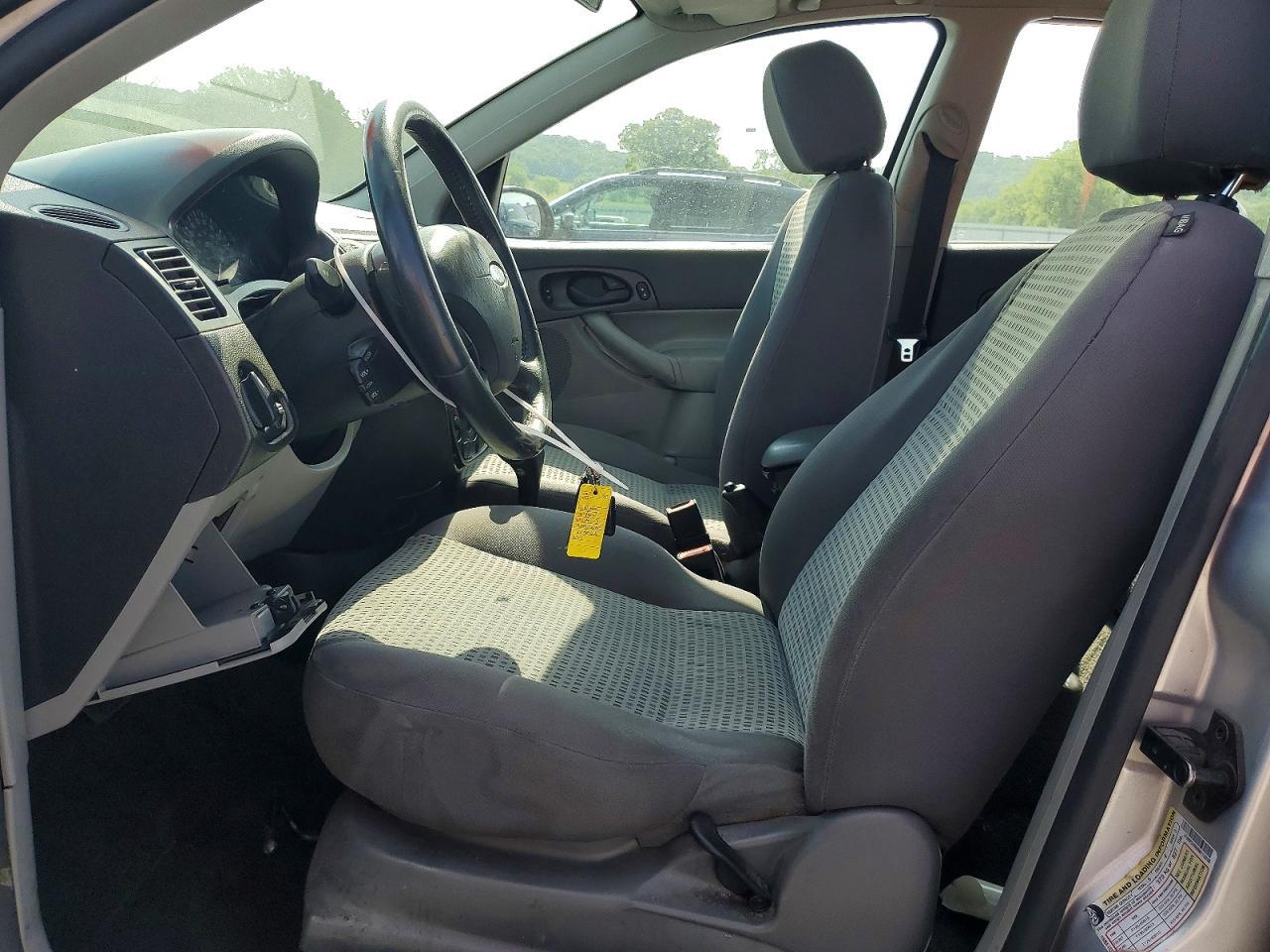 2006 Ford Focus Zx4 - Image 7