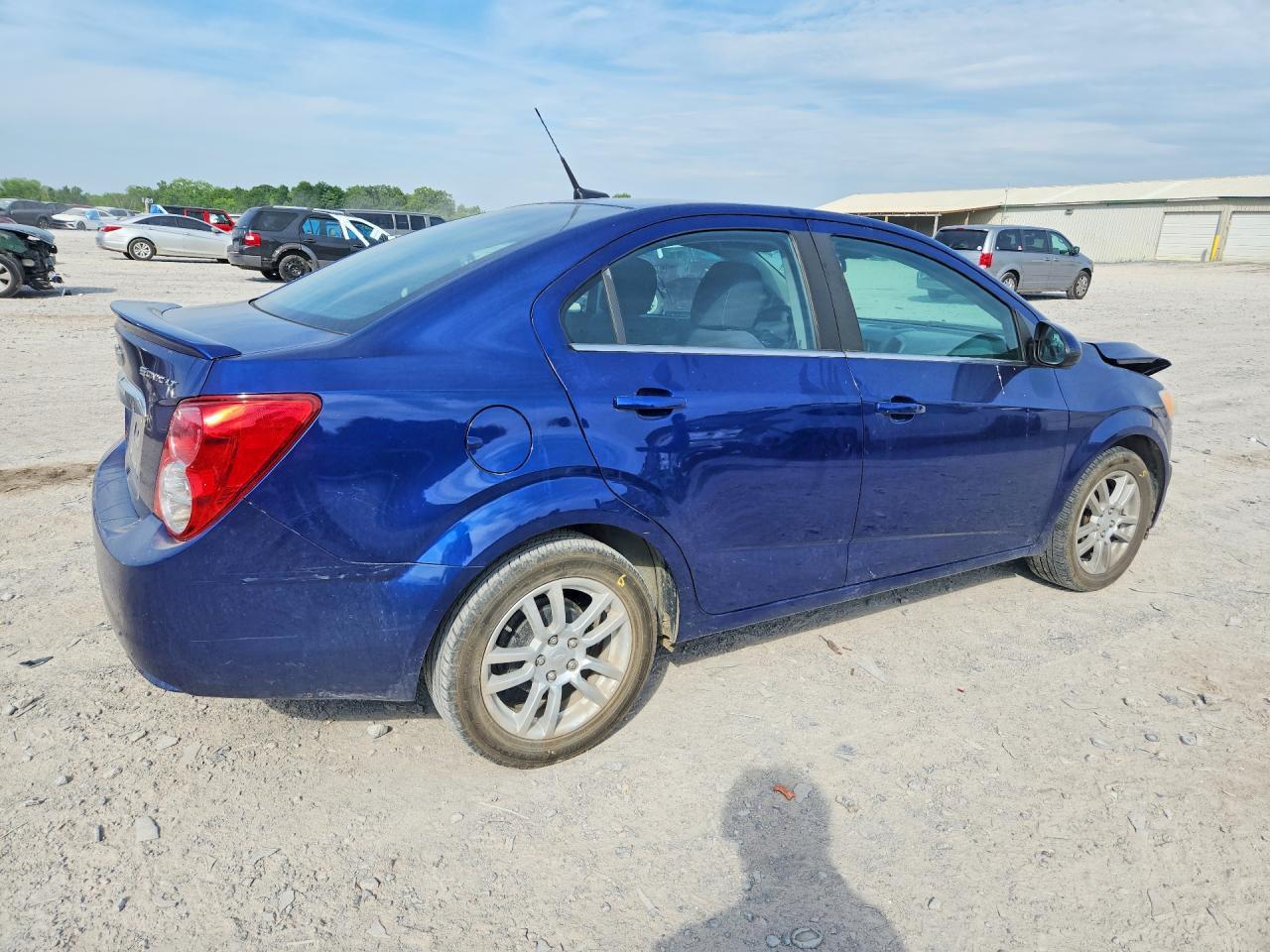 2013 Chevrolet Sonic Lt - Фото 3