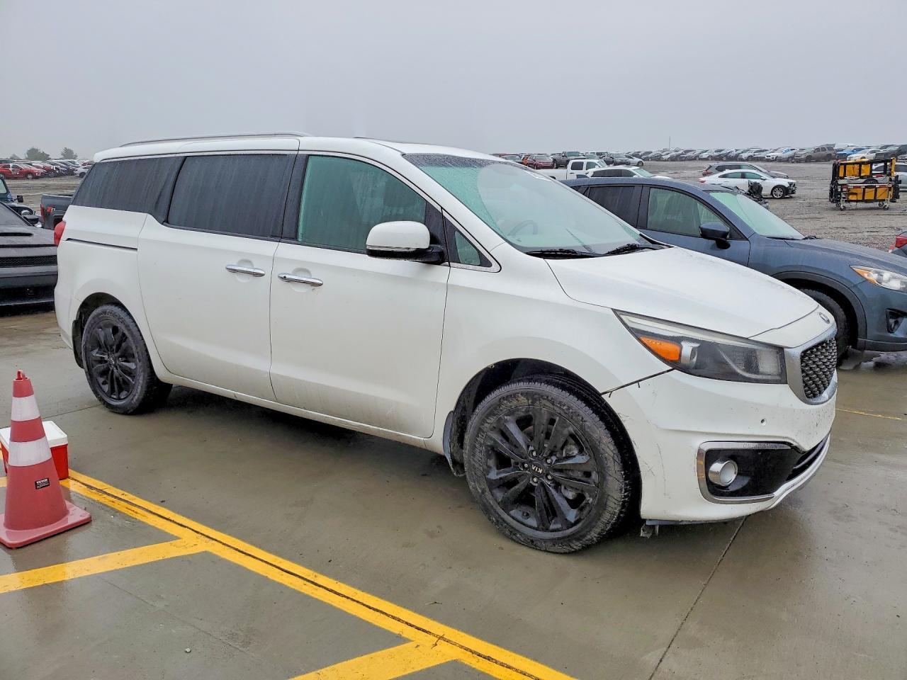2015 Kia Sedona Sxl - Фото 4