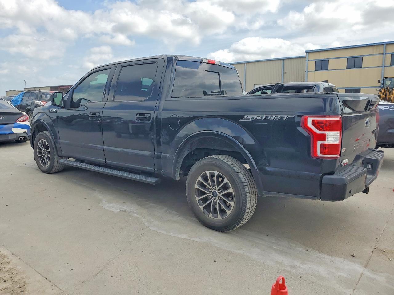 2019 Ford F150 Supercrew - Фото 2