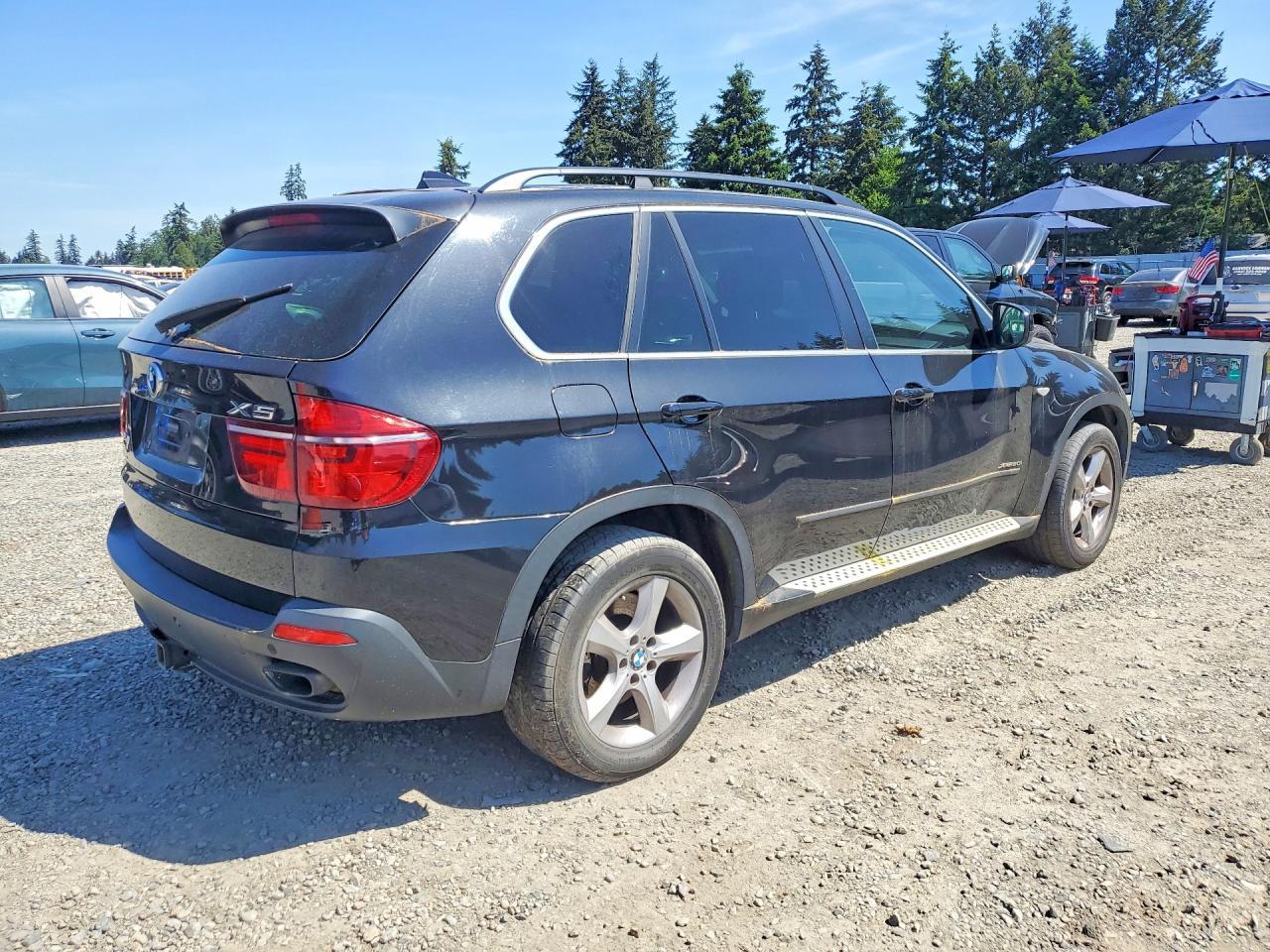 2011 BMW X5 xDrive50I - Фото 3