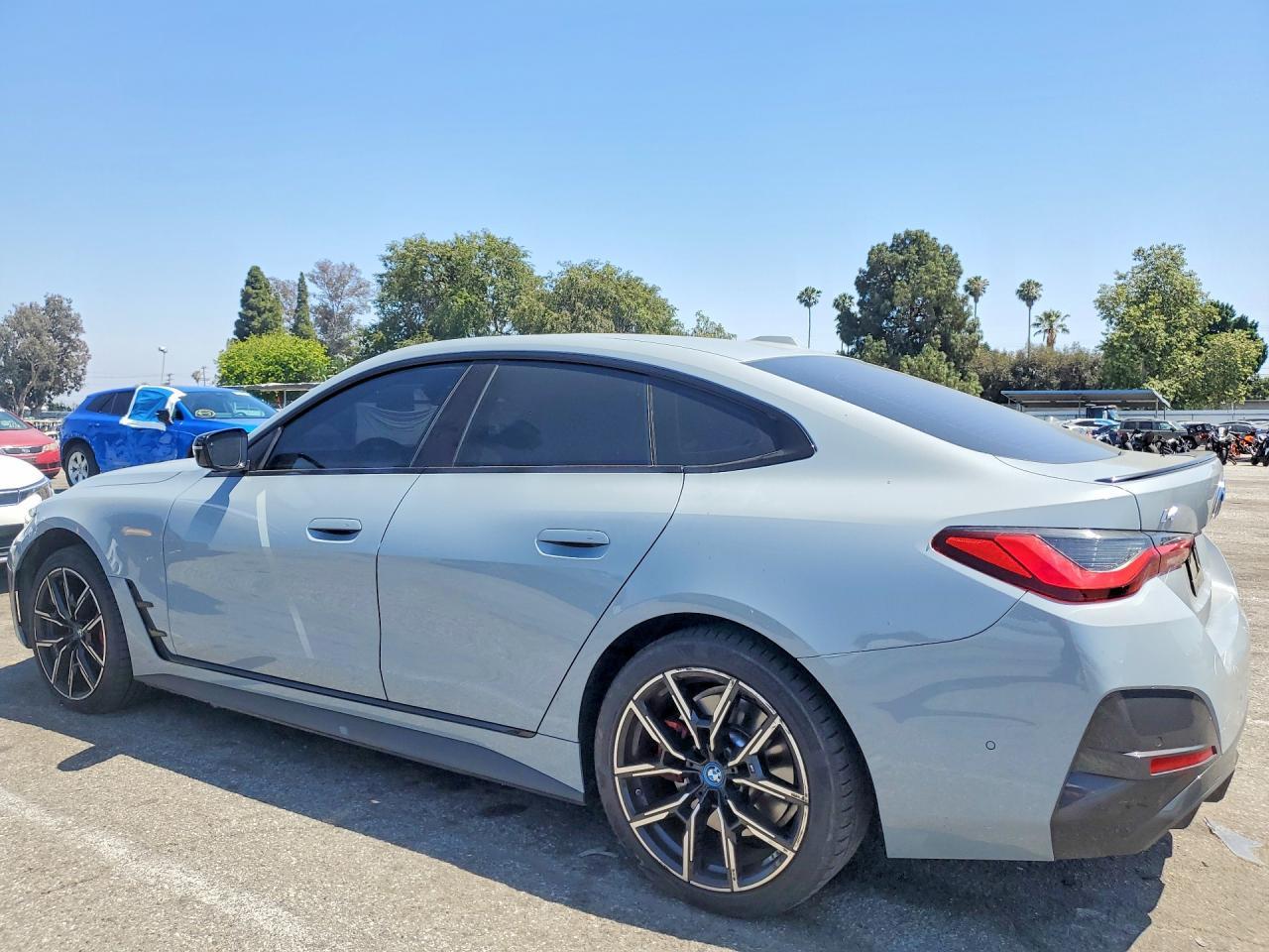 2024 BMW I4 Edrive 35 - Фото 2