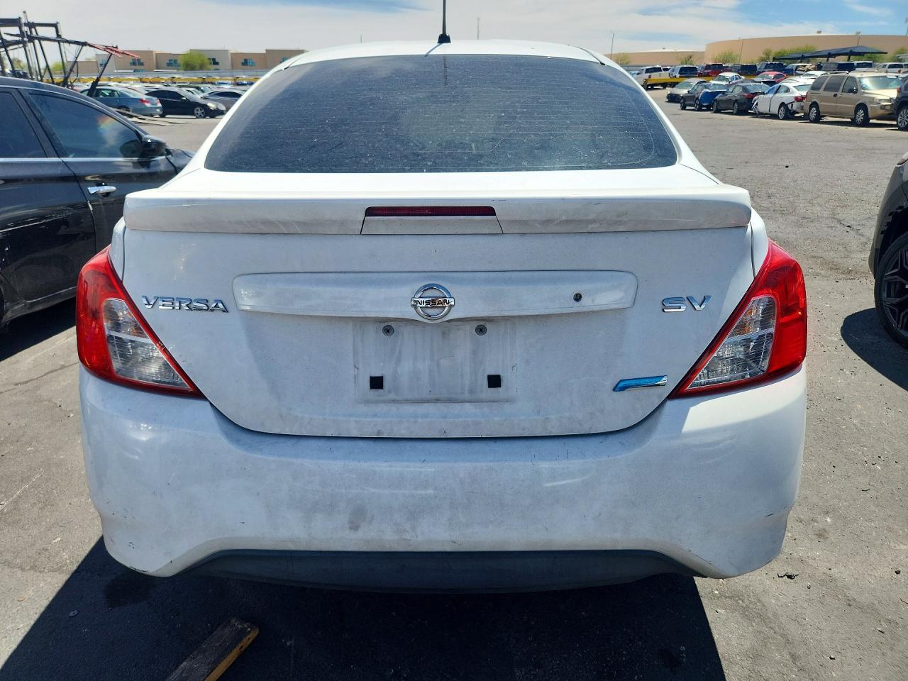 2015 Nissan Versa 1.6 Sv - Фото 6