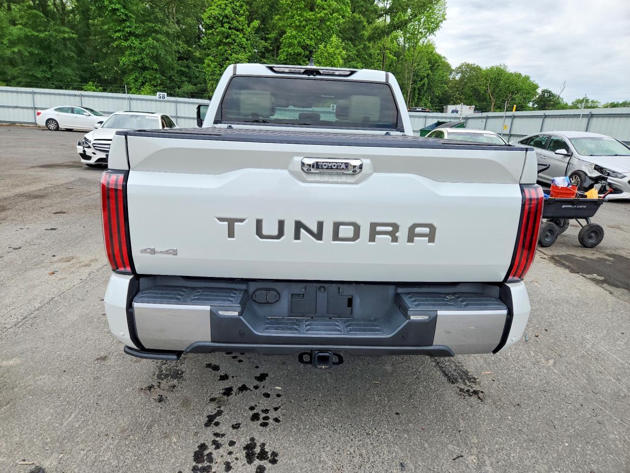 2023 Toyota Tundra Crewmax Capstone - Image 6