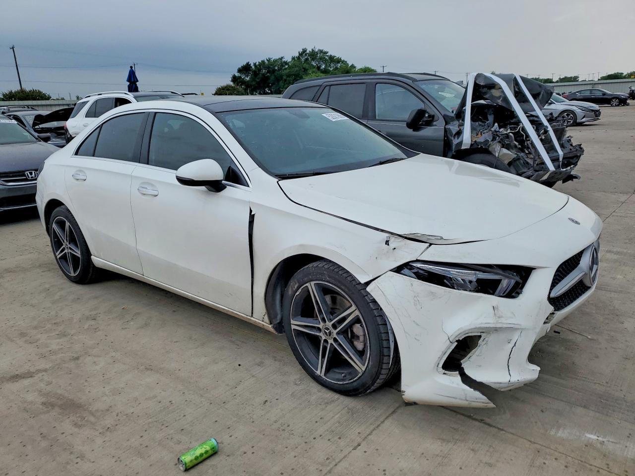 2019 Mercedes-Benz A 220 - Image 4