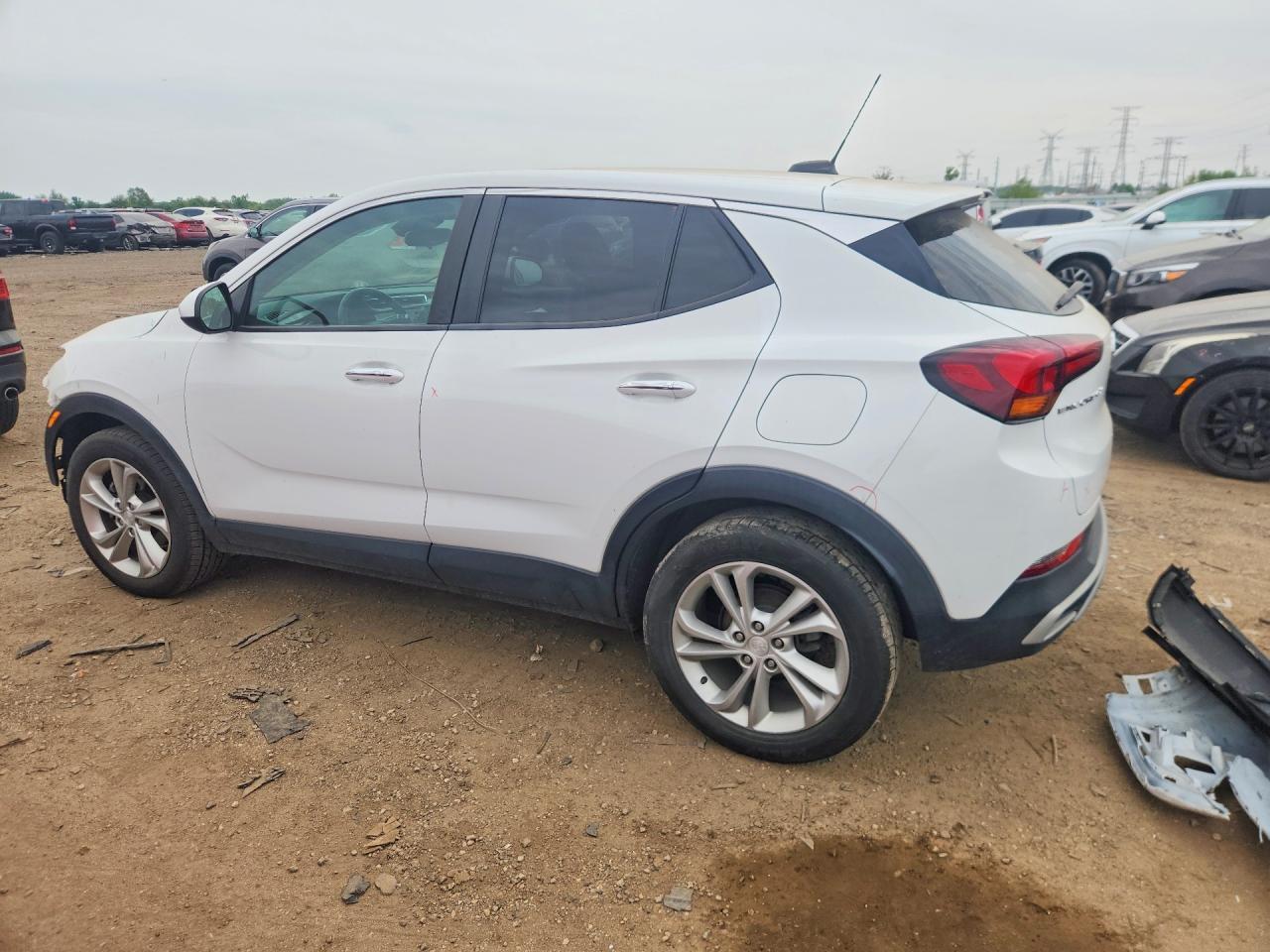 2022 Buick Encore Gx Preferred - Image 2