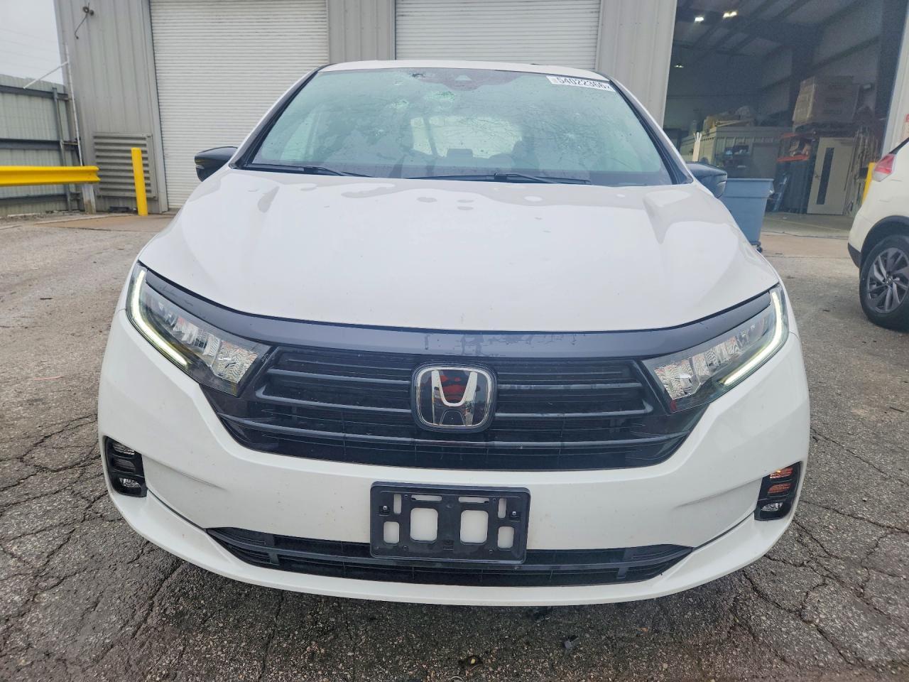 2024 Honda Odyssey Sport - Image 5